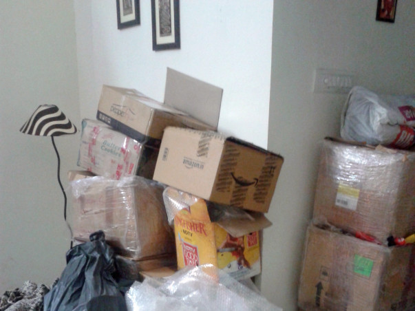 I am fundraising to fundraising for transporting relief material from Vizag to Hyd - Goonj NGO