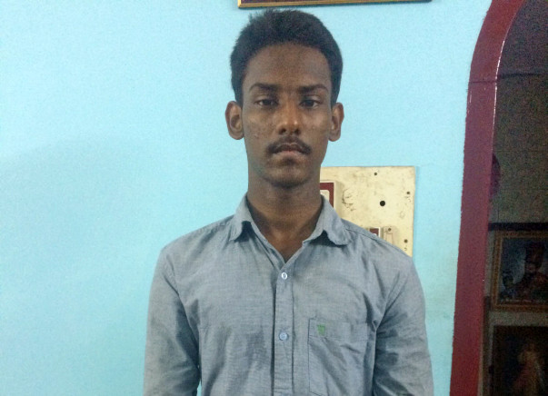 Help This Coolie Worker's Son Become A Doctor