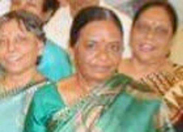 Help,Ms. Anita Solanki a school teacher battle cancer,can we help her?