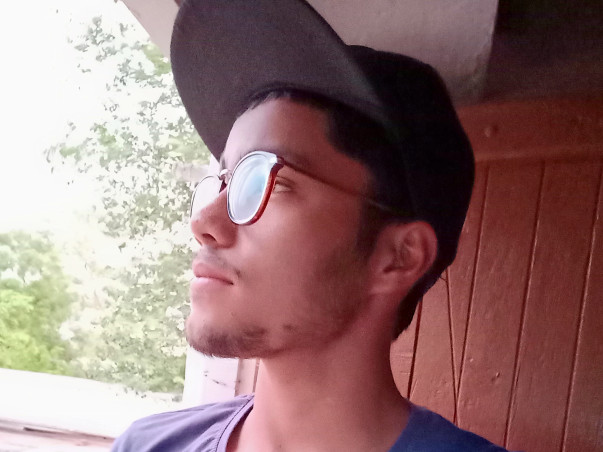 Help Mohit pay fees