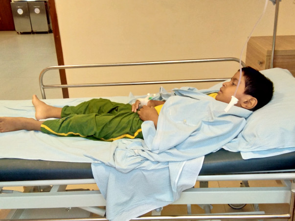 This 4-year-old Is Bleeding Out Everyday And Needs Your Help