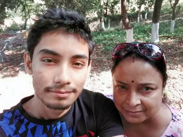Help Sayan Bring His Mother Back From A Heart Leakage