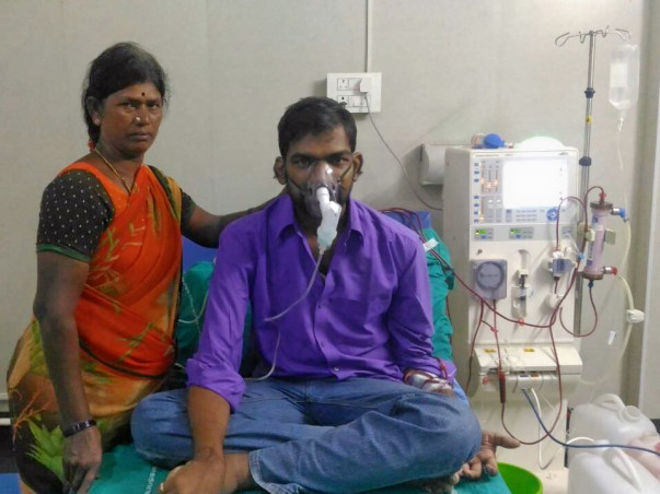 Help This Handloom Weaver Get A Kidney Transplant