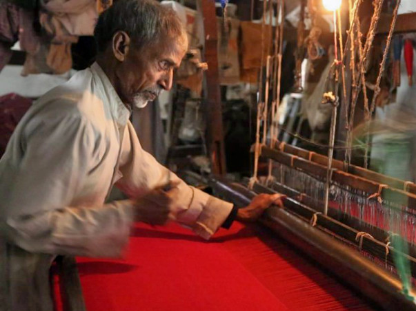 Help and Protect Handloom Community ( UrbanWeavers Project )