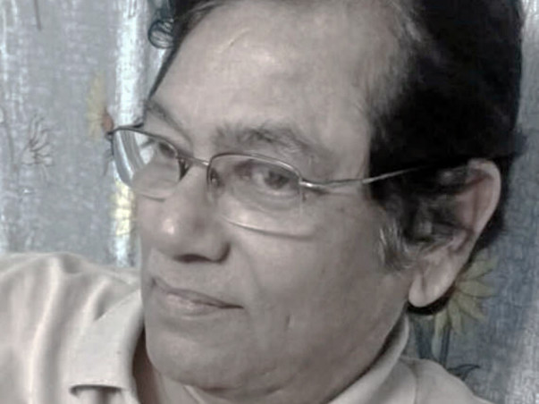 Help Moumita's Father To Survive From Lung Cancer