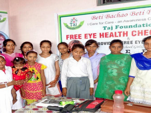Help School Girls Undergo Eye Health Checks