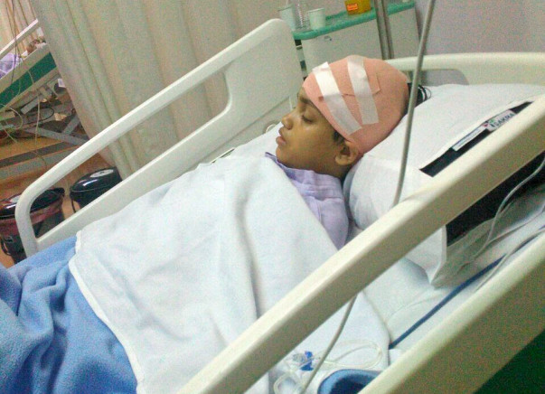 A Single Mother Is Struggling To Save Her 12-year-old From Brain Tumor