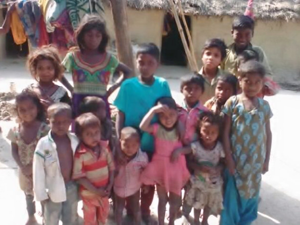 Open a school for Musahar's dropout children near community