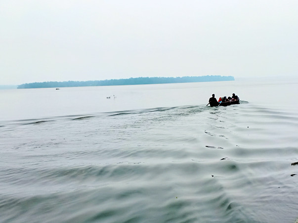 Donate a Motor Boat to a School in Manroe Island