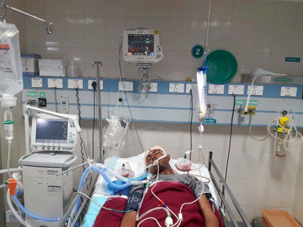 This 24 years old needs your urgent support in fighting Head injury