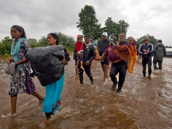 NEED HELPING HAND - MAHARASHTRA - KOLHAPUR & SANGLI RAIN DISASTERS