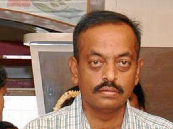 Help Praveen to lead life