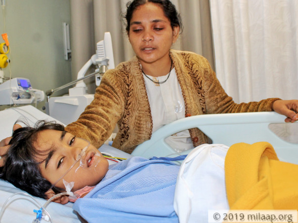 8-Year-Old With Aggressive Cancer Cries All Day In Excruciating Pain