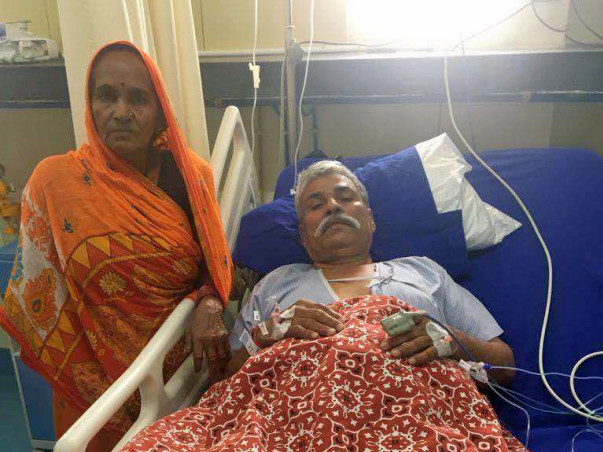 Help poor old abandoned senior citizen man fight death