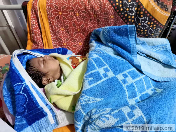 Baby Of Gitanjali Maity needs your help to survive
