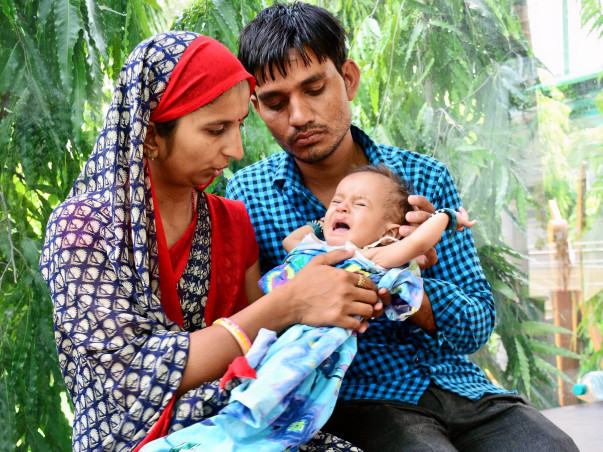 5-month-old Samiksha needs a heart surgery in order to breathe freely