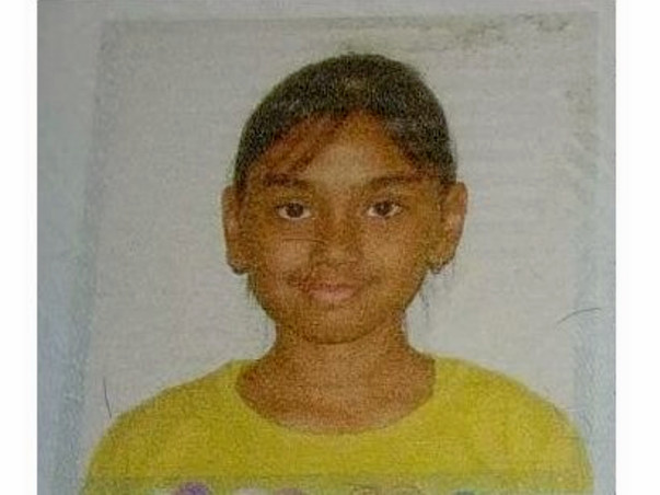 Help single parent - Megha educate her daughter.