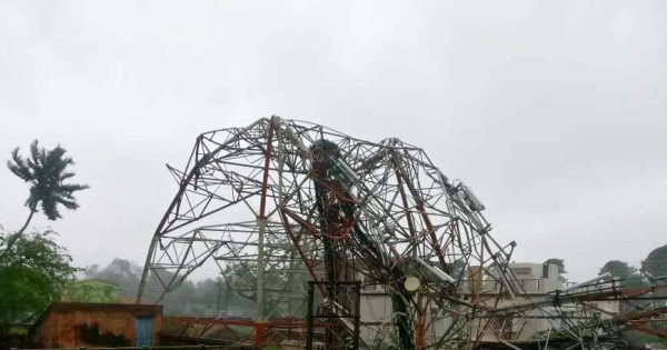 Relief Fund For Cyclone Fani Victims Milaap Applications will be open from monday. relief fund for cyclone fani victims