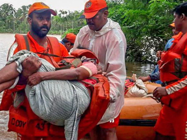 Help Kerala flood victims: Contribute to CM’s Distress Relief Fund