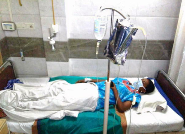 Save Cancer fighter Sneha Pawar Age 27