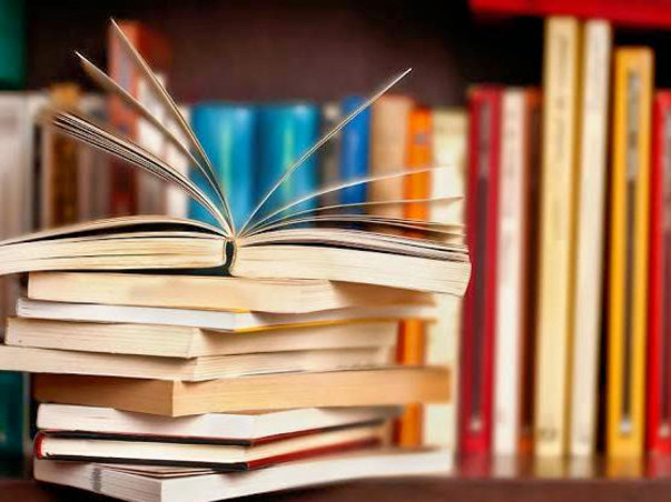 Help Girl library to Buy Books