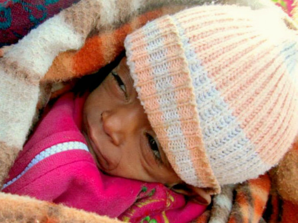 Give the Gift of Warm Blankets, Sweaters and Warm Meal to the Homeless
