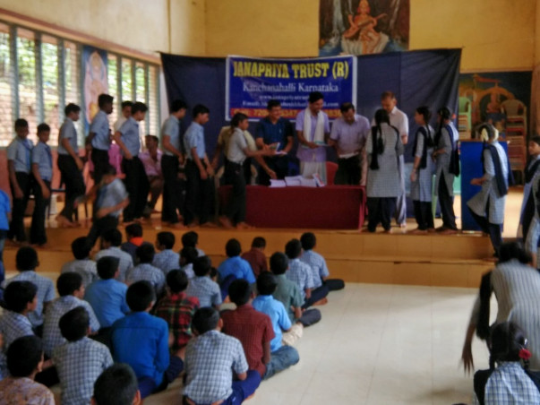 Social and cultural program