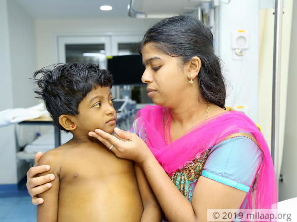 Tea Seller's 8-Year-Old Daughter Has Only 4 Days Left For Transplant
