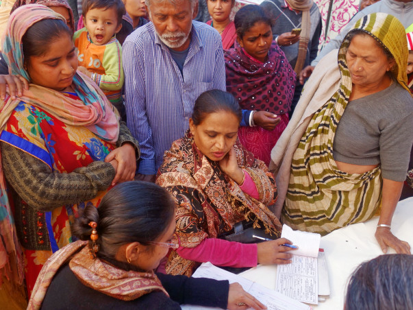 Help SEWA's Women's Centers in Delhi & Bihar Buy Basic Equipment