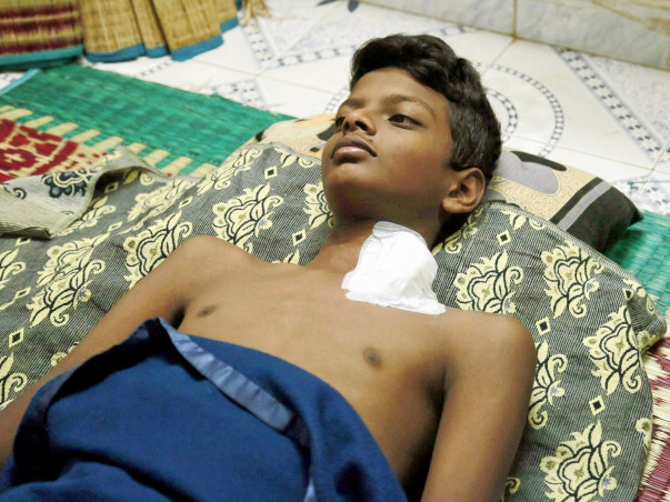 Help 14-year-old Roshan suffering from end stage kidney disease