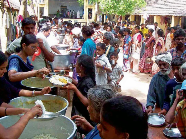 Donate to provide food for hunger