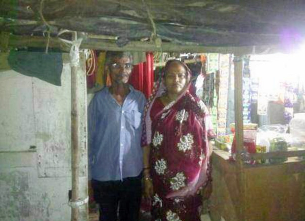 Support Pariv Devi To Build Her Own House