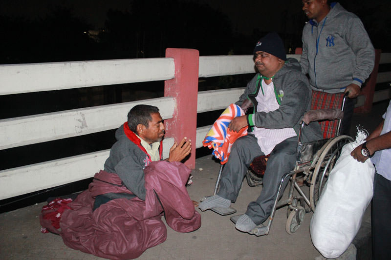 Donate A Blanket and Save The Homeless Milaap